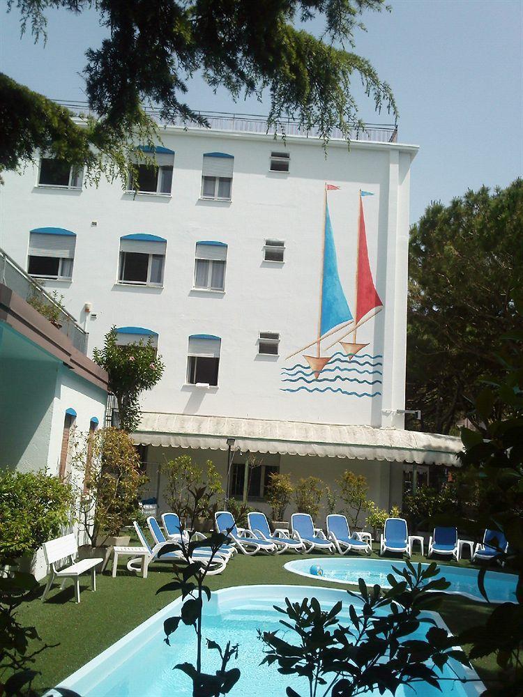 Manzoni Hotel Jesolo