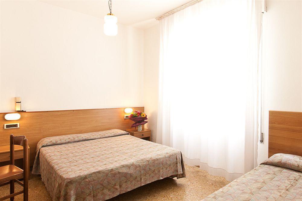 Manzoni Hotel Jesolo